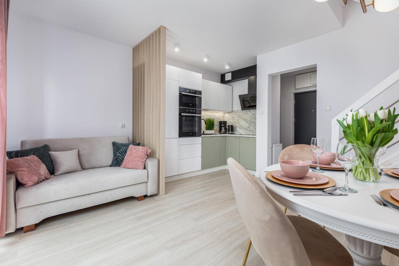 Apartament Swinoujscie Port By Rentersアパートメント エクステリア 写真