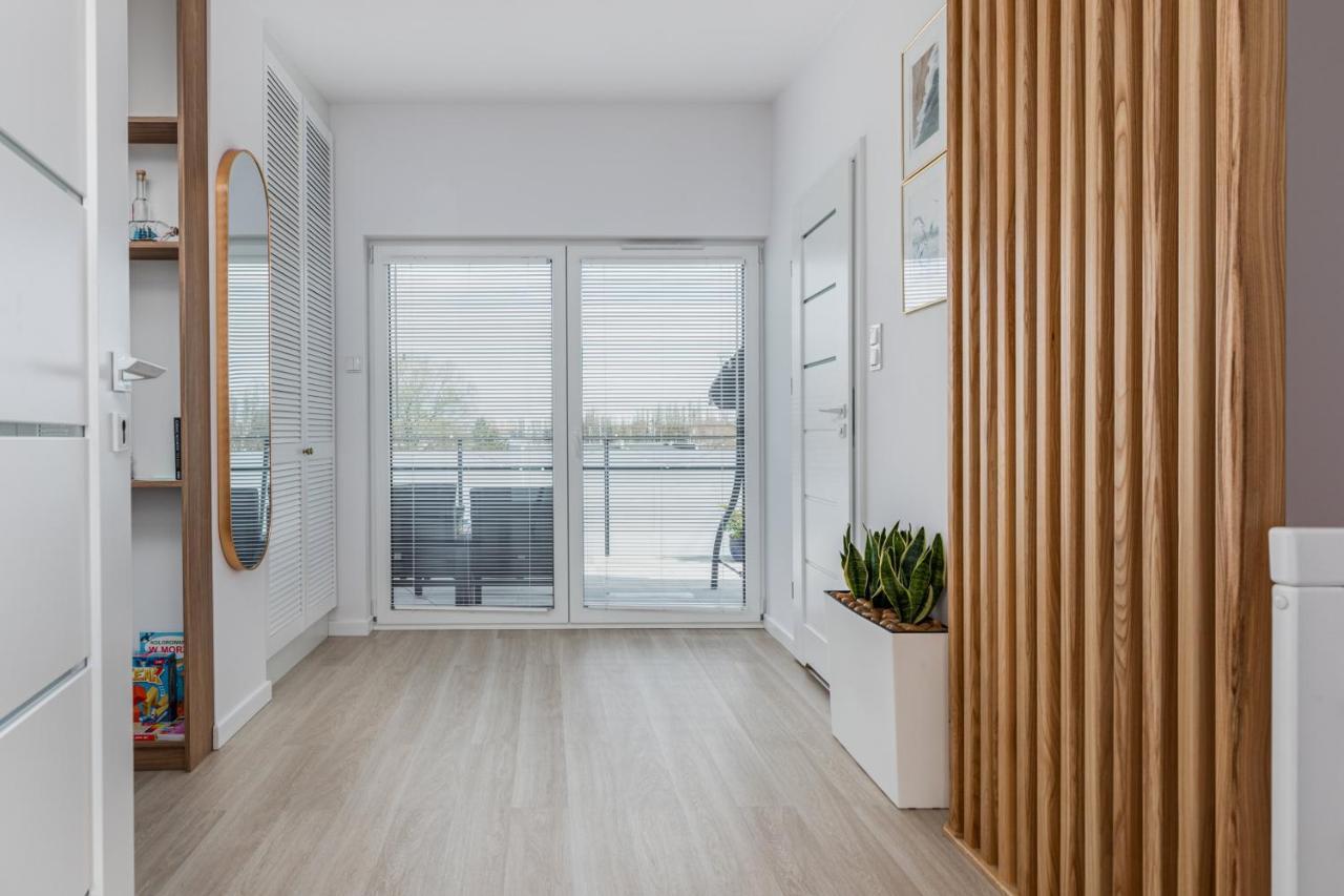 Apartament Swinoujscie Port By Rentersアパートメント エクステリア 写真